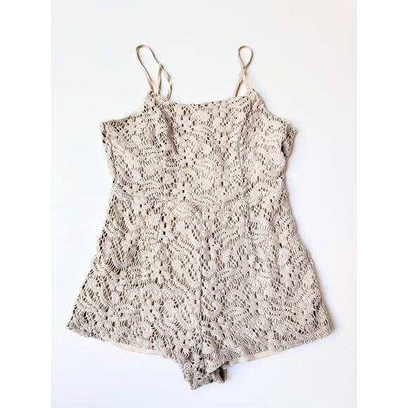 Sage Gray & Beige Blend Floral Crochet Lace Strappy Mini Romper Women's Small - Picture 2 of 9